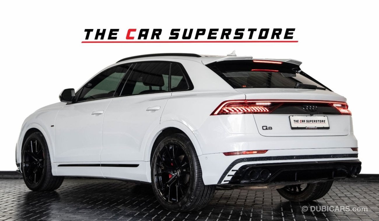 Audi Q8 55 TFSI quattro S-Line sports & Black Gloss package 3.0L (340 HP)