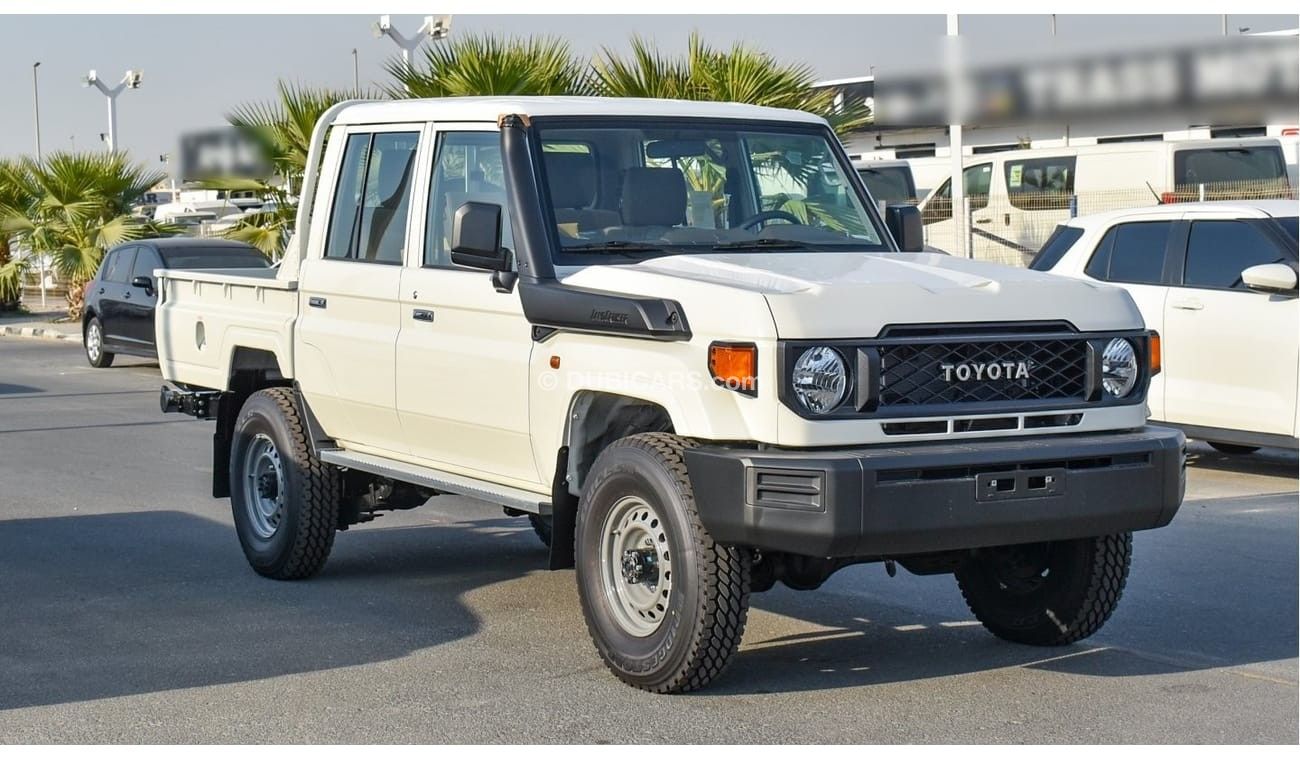 Toyota Land Cruiser Pick Up 2.8L Diesel Double Cabin A/T