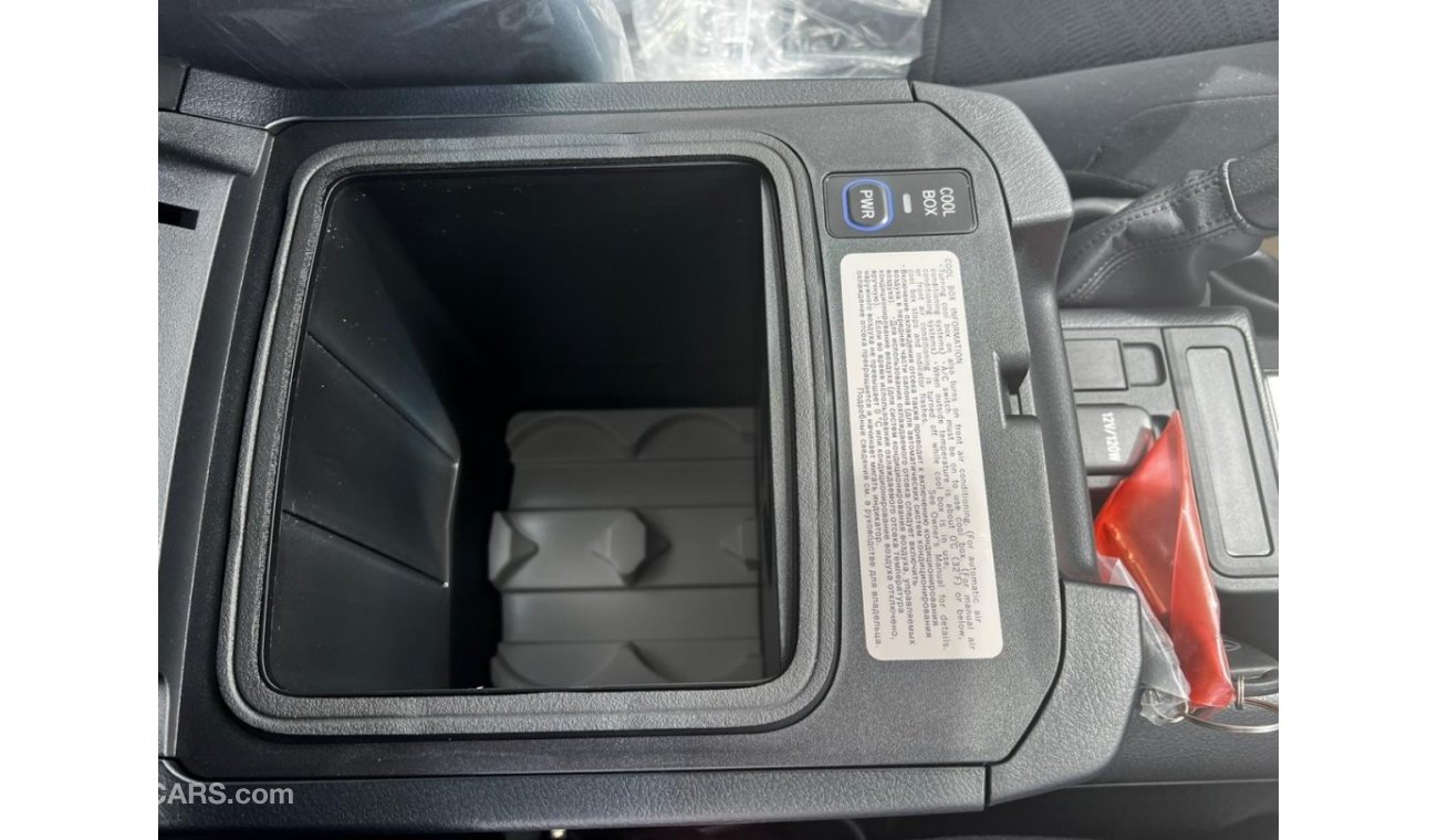 Toyota 2024 cooler box