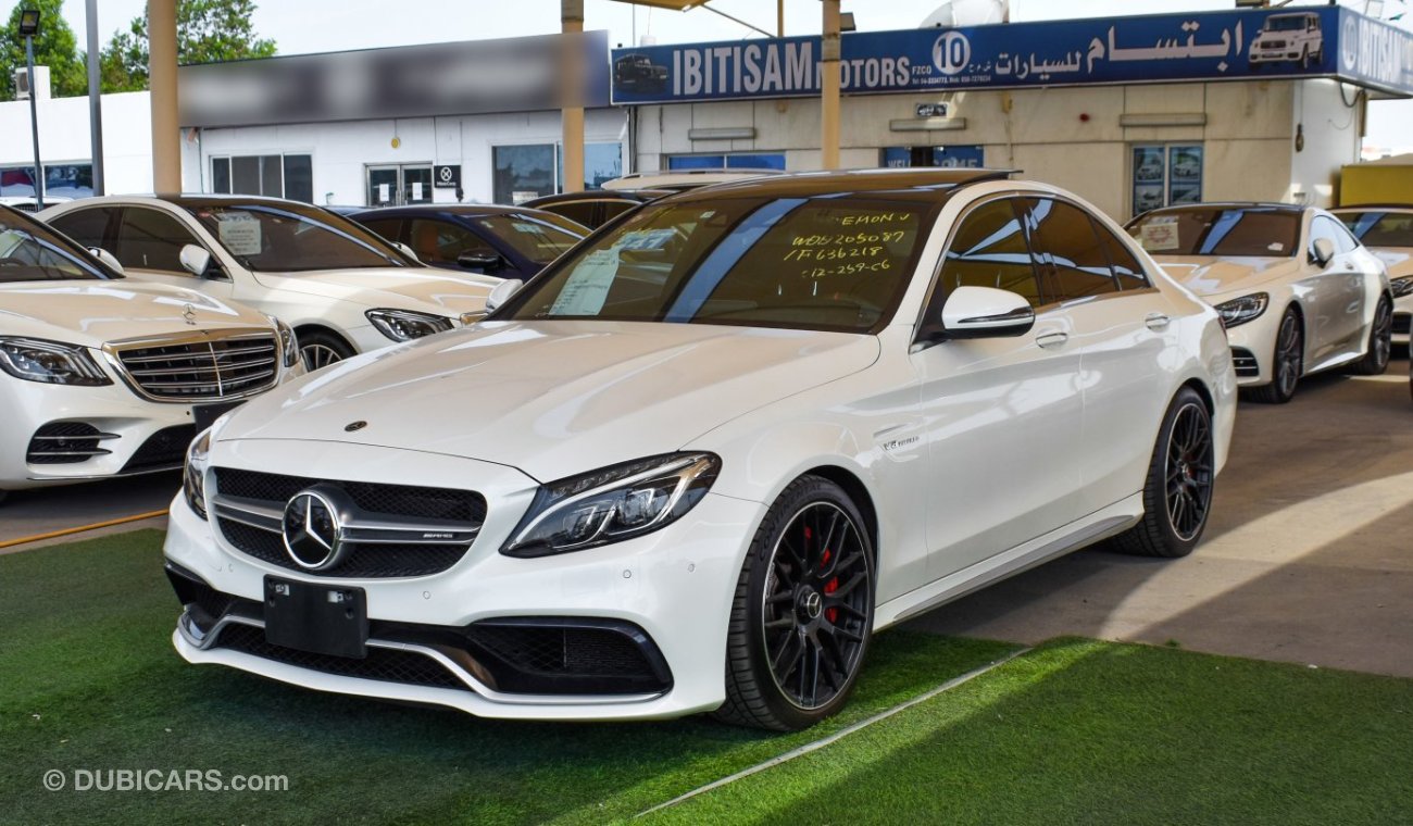 Mercedes-Benz C 63S AMG