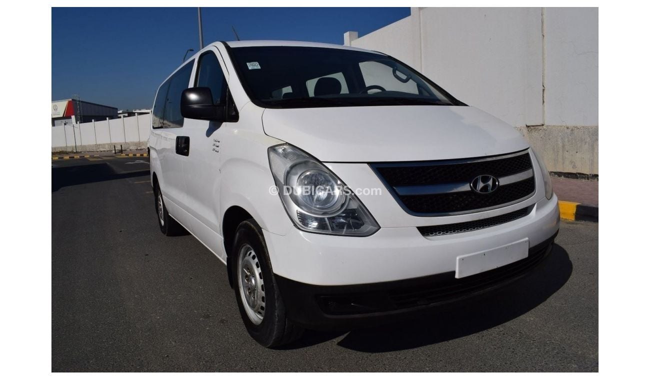 Hyundai H-1 Std HYUNDAI H1 12 SEATER PASSENGER VAN, MODEL:2016. FREE OF ACCIDENT