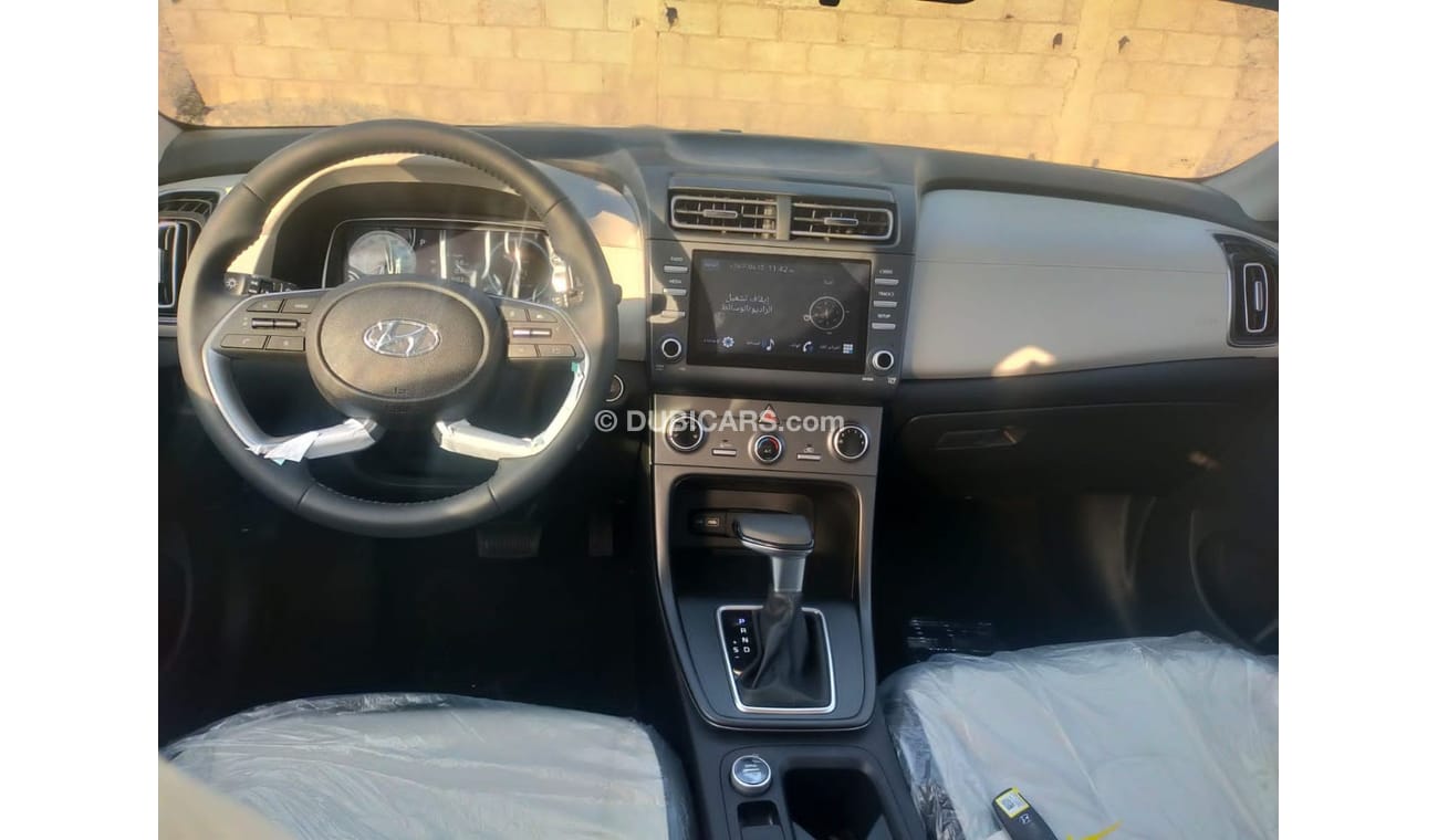 Hyundai Creta 1.5 l   with sun roof   full option  2024  model