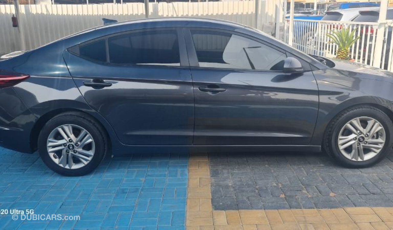 Hyundai Elantra Car is very good and clean