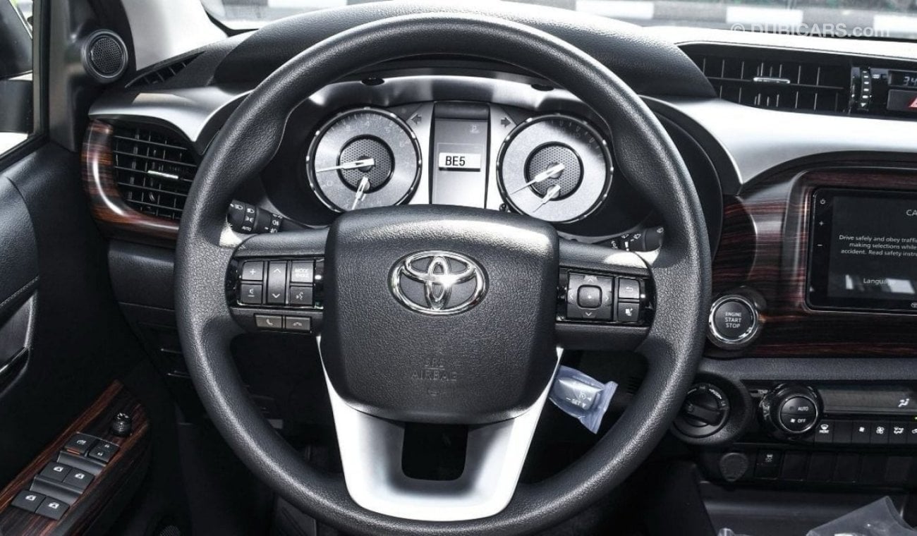 تويوتا هيلوكس TOYOTA HILUX 2.7L PETROL AT FULL 2025 MODEL GCC