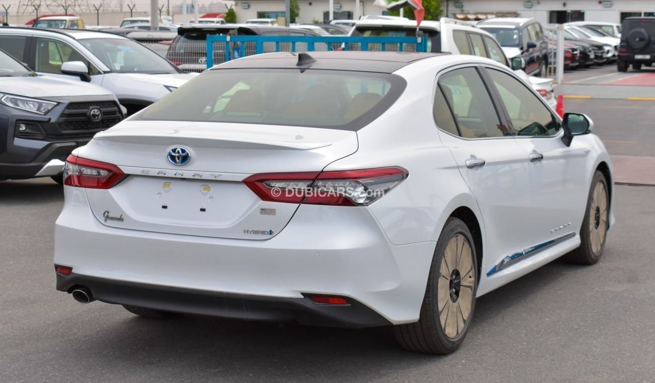 Toyota Camry Hybrid 2.5 L