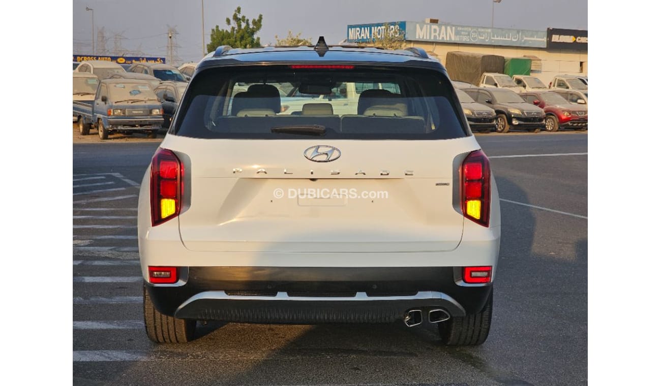 Hyundai Palisade 2022 Model Full option 4x4 , sunroof and trunk automatic