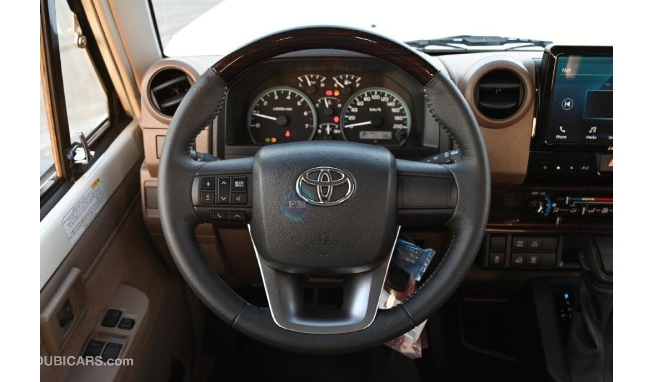 Toyota Land Cruiser Hard Top DLX