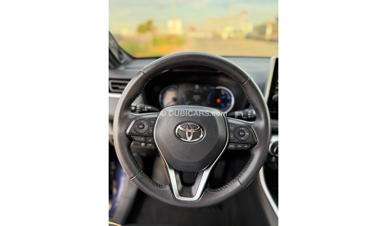 Toyota RAV4 Hybrid TOYOTA RAV4 XSE Full Option 360 camera