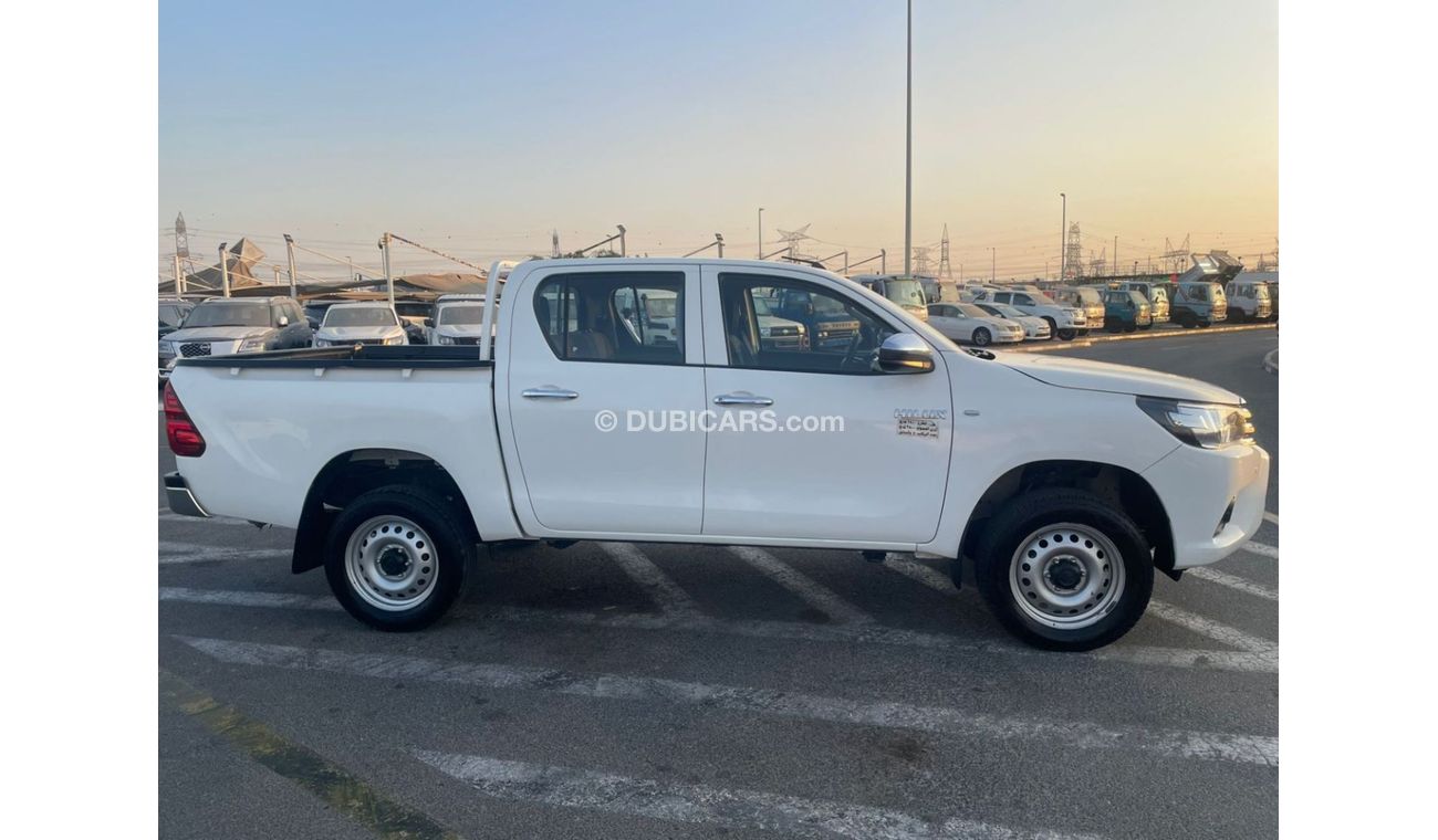 Toyota Hilux 2020 Toyota Hilux 2.7L V4 - AWD 4x4 - Patrol Automatic - Windows Auto - 92,000 km