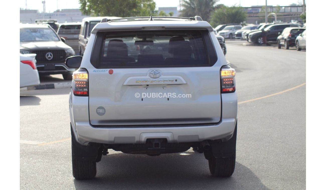 تويوتا Runner4 TOYOTA 4Runner full option