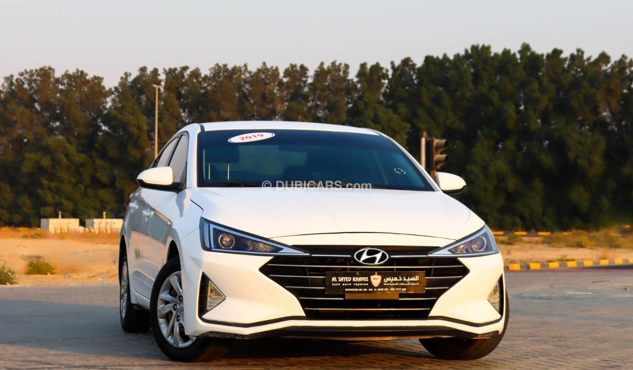 هيونداي إلانترا HYUNDAI ELANTRA 2019 GCC IN EXCELLENT CONDITION