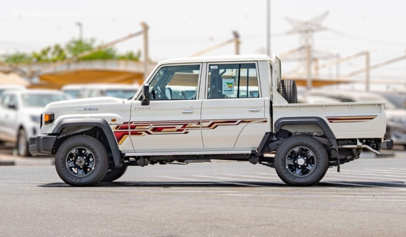 تويوتا لاند كروزر بيك آب 2024 TOYOTA LC79 DC 4.5L Diesel 4X4 MT