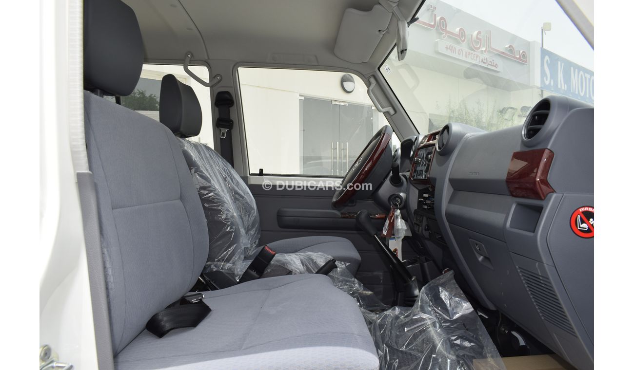 Toyota Land Cruiser 2019 MODEL 79 DOUBLE CABIN PICKUP DLX