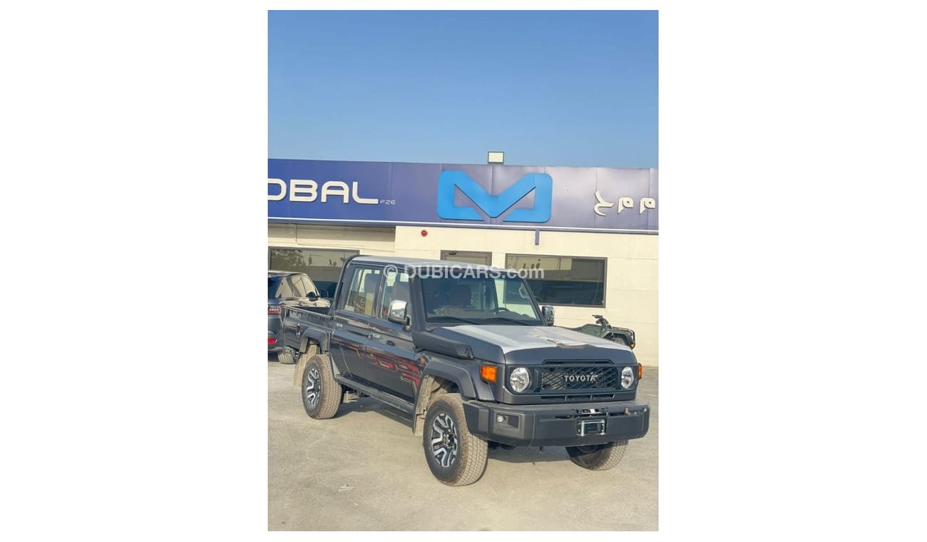 تويوتا لاند كروزر بيك آب VDJ79 2.8L DIESEL A/T DOUBLE CABIN FULL OPTION PICKUP