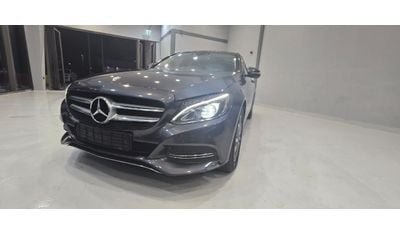 Mercedes-Benz C200