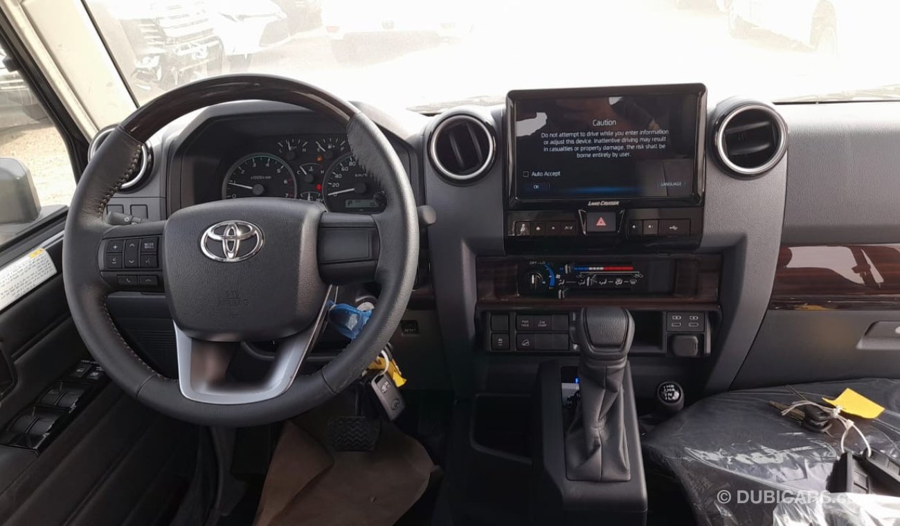 تويوتا لاند كروزر بيك آب LAND CRUISER GRJ 79 4.0 V6 AUTOMATIC FULL OPTION **التصدير فقط خارج الخليج** **EXPORT ONLY