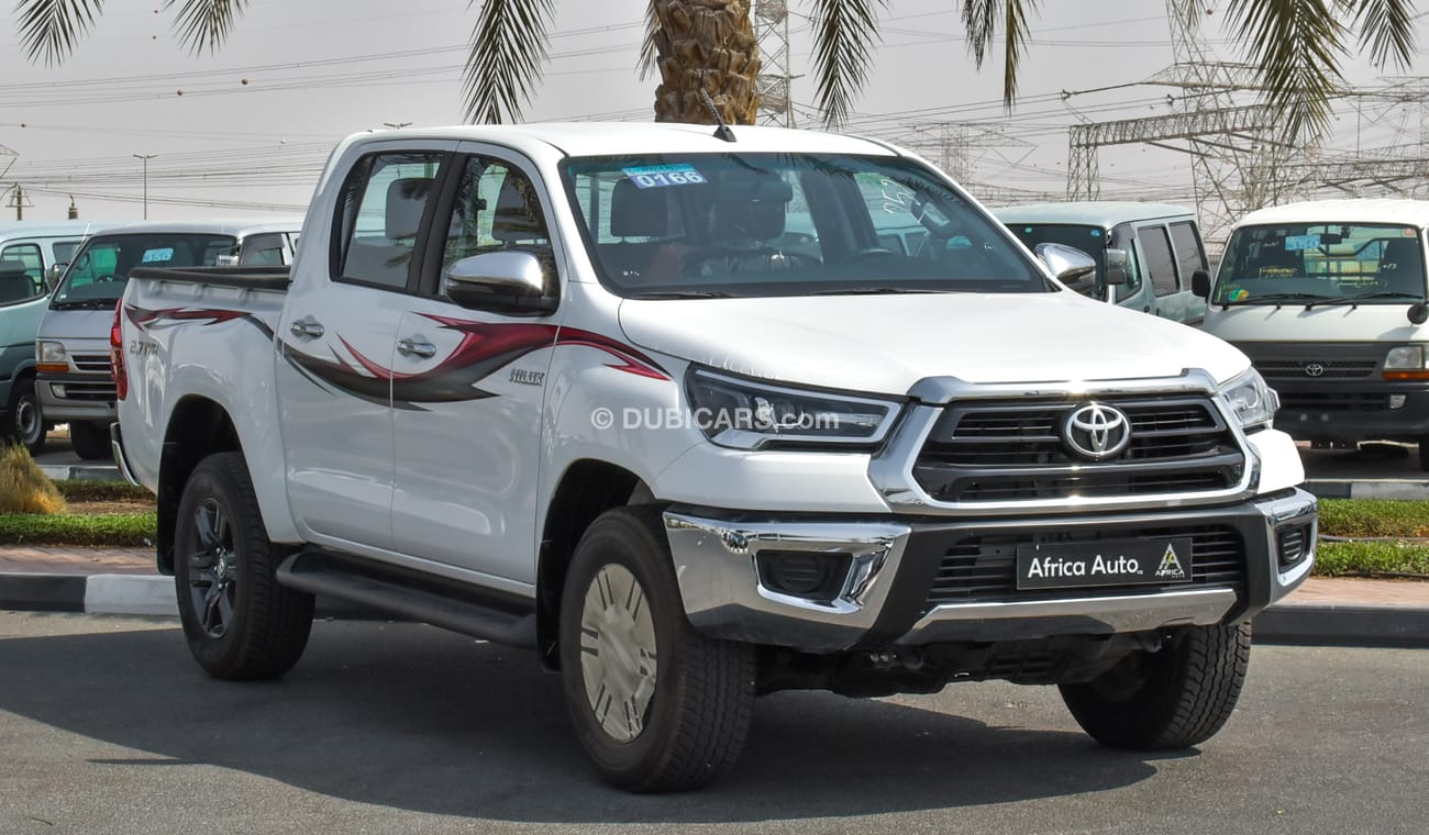 تويوتا هيلوكس SR5 2.7 Petrol A/T 4WD