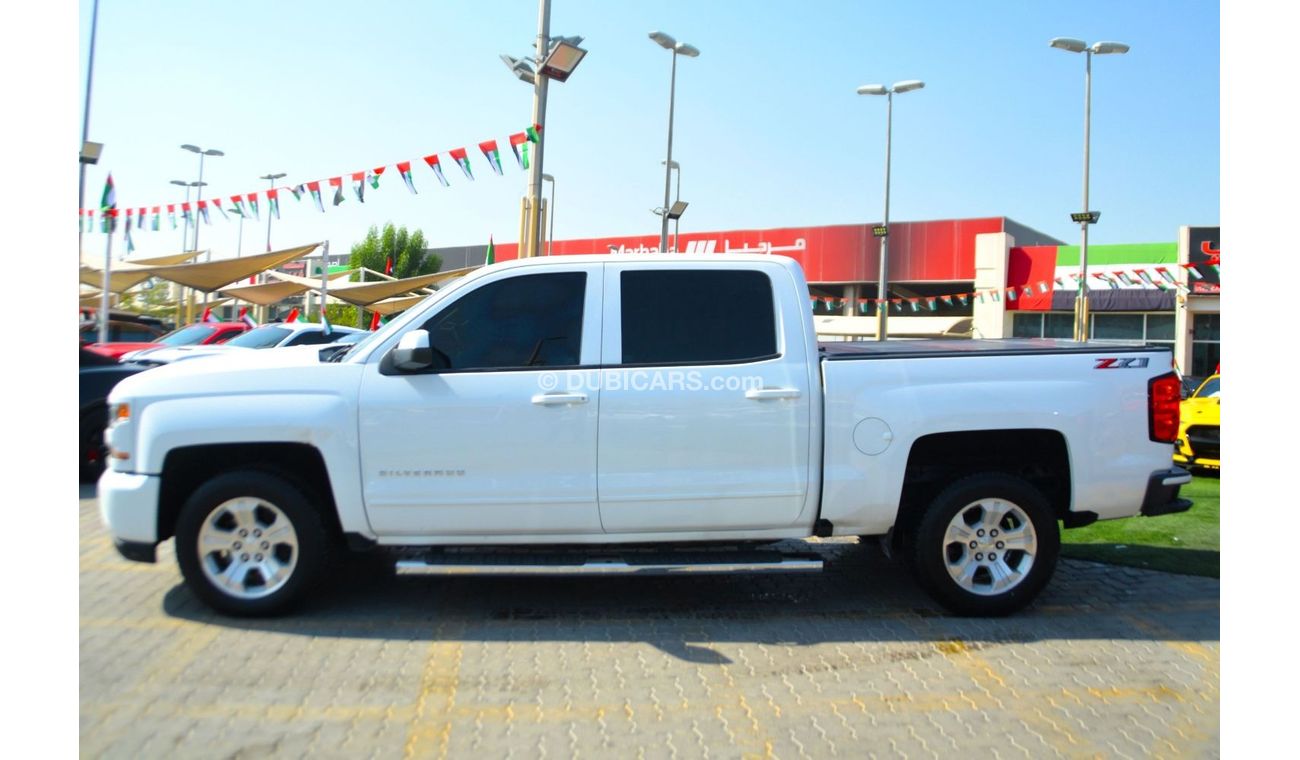 Chevrolet Silverado Z71 OF ROOD