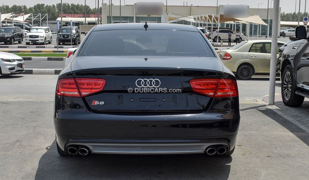 Audi S8 TFSI quattro Top