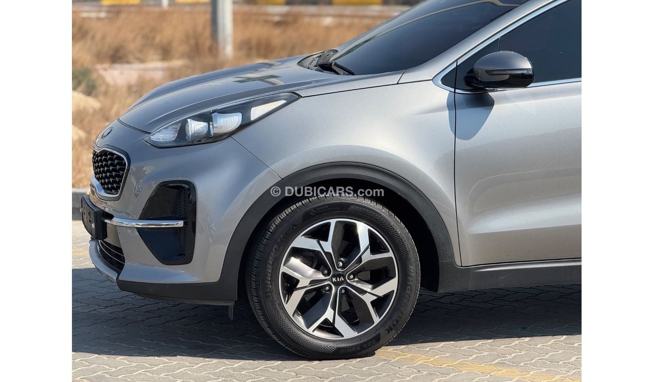 Kia Sportage Base 2.0L