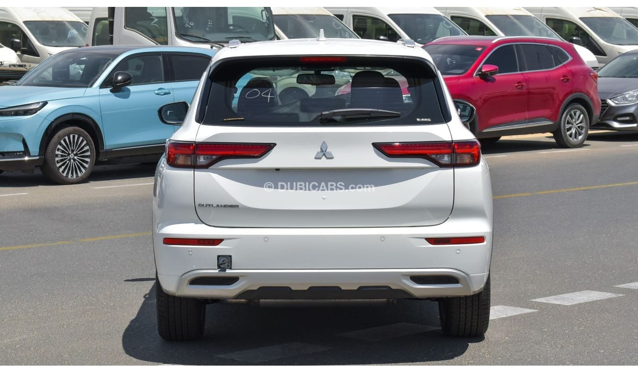 ميتسوبيشي آوتلاندر For Export Only !Brand New Mitsubishi Outlander Premium 2.5L Petrol |White/Black| 2023 | OUTLANDER-P