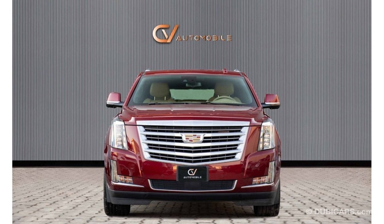 Cadillac Escalade Platinum Std GCC Spec - With Warranty and Service Contract