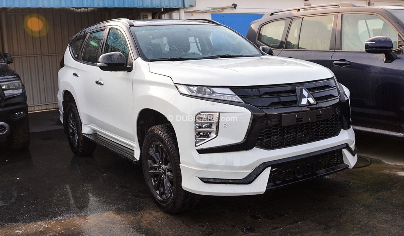 Mitsubishi Montero 3.0 SPORTS SIGNATURE EDITION FULL OPTION FOR EXPORT