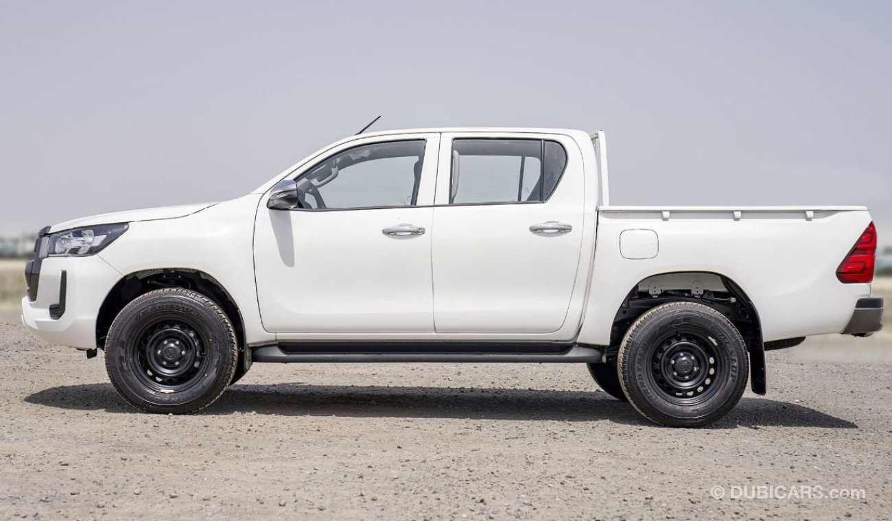 Toyota Hilux (LHD) TOYOTA HILUX DC COMFORT PLUS 2.4D MT 4X4 MY2024 - WHITE