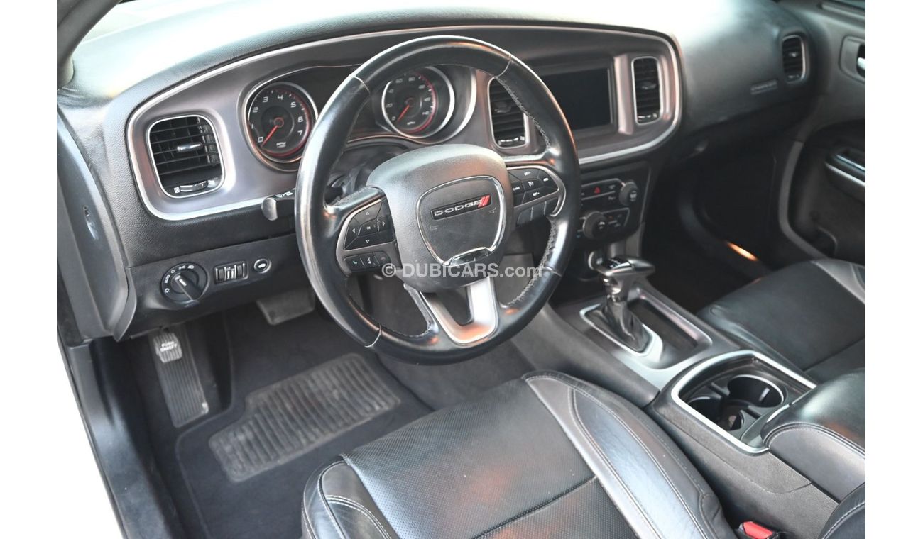 دودج تشارجر 0% DP - BEST DEAL - DODGE CHARGER SRT - 2019 - 3.6TC V6 RWD - US SPECS - WELL MAINTAINED