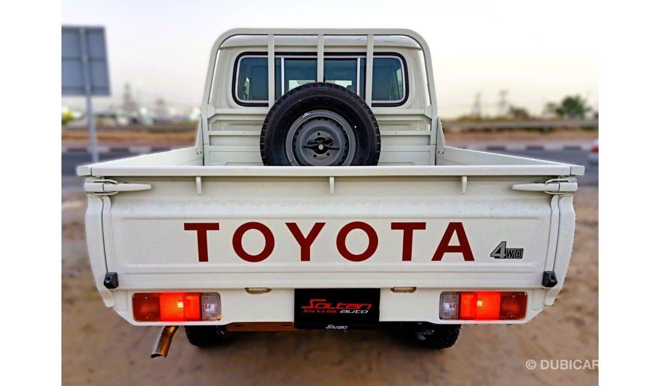 تويوتا لاند كروزر بيك آب Toyota land Cruiser pickup Double cabin Diesel  4.2L 6V M/T 4*4 basic 2024