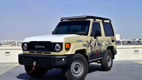 Toyota Land Cruiser Hard Top 71 Ultimate Edition V6 4.0L 7-Seater MT-EURO 4.