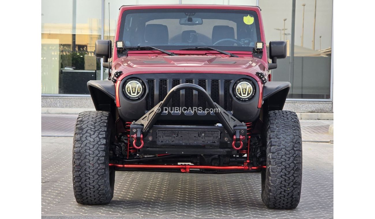 جيب رانجلر Sahara 3.6L A/T JEEP WRANGLER SAHARA GCC 2013 PERFECT CONDITION // 2 KEYS // 4DOORS