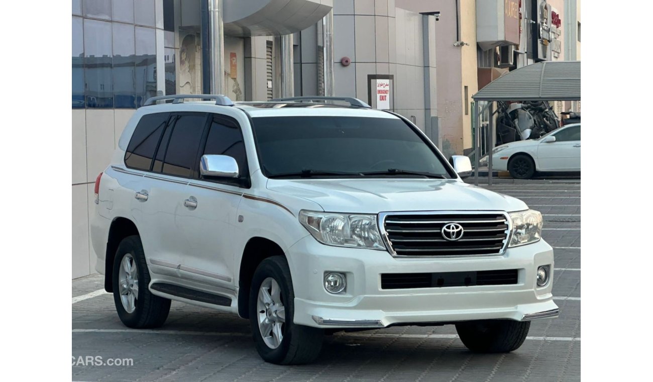 Toyota Land Cruiser تويوتا لاندكروزر VXR V8 خليجي 2010