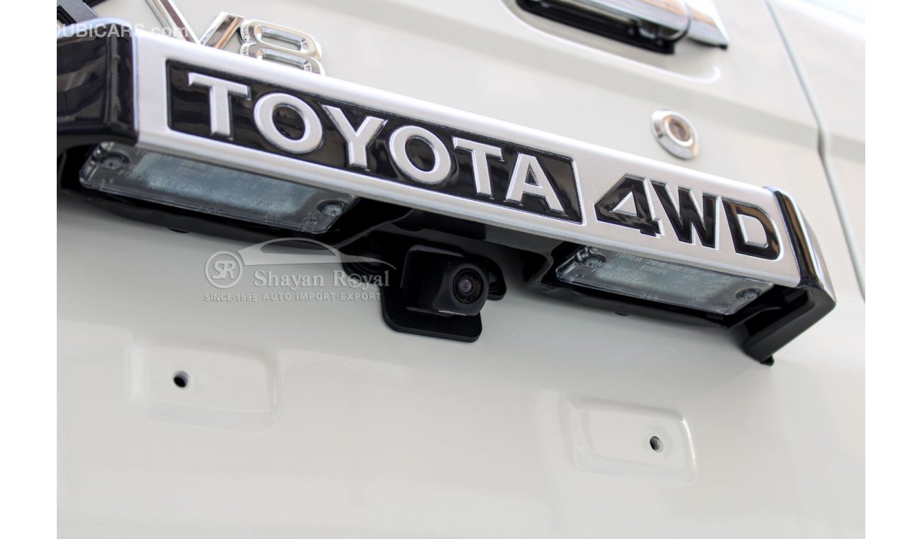 Toyota Land Cruiser Hard Top LHD LC76 4.5L TDSL-E V8 4WD 5DR 5S MT 2024MY