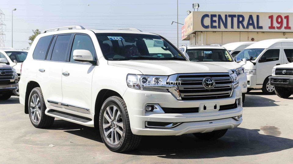 Toyota Land Cruiser ZX V8 for sale. White, 2017