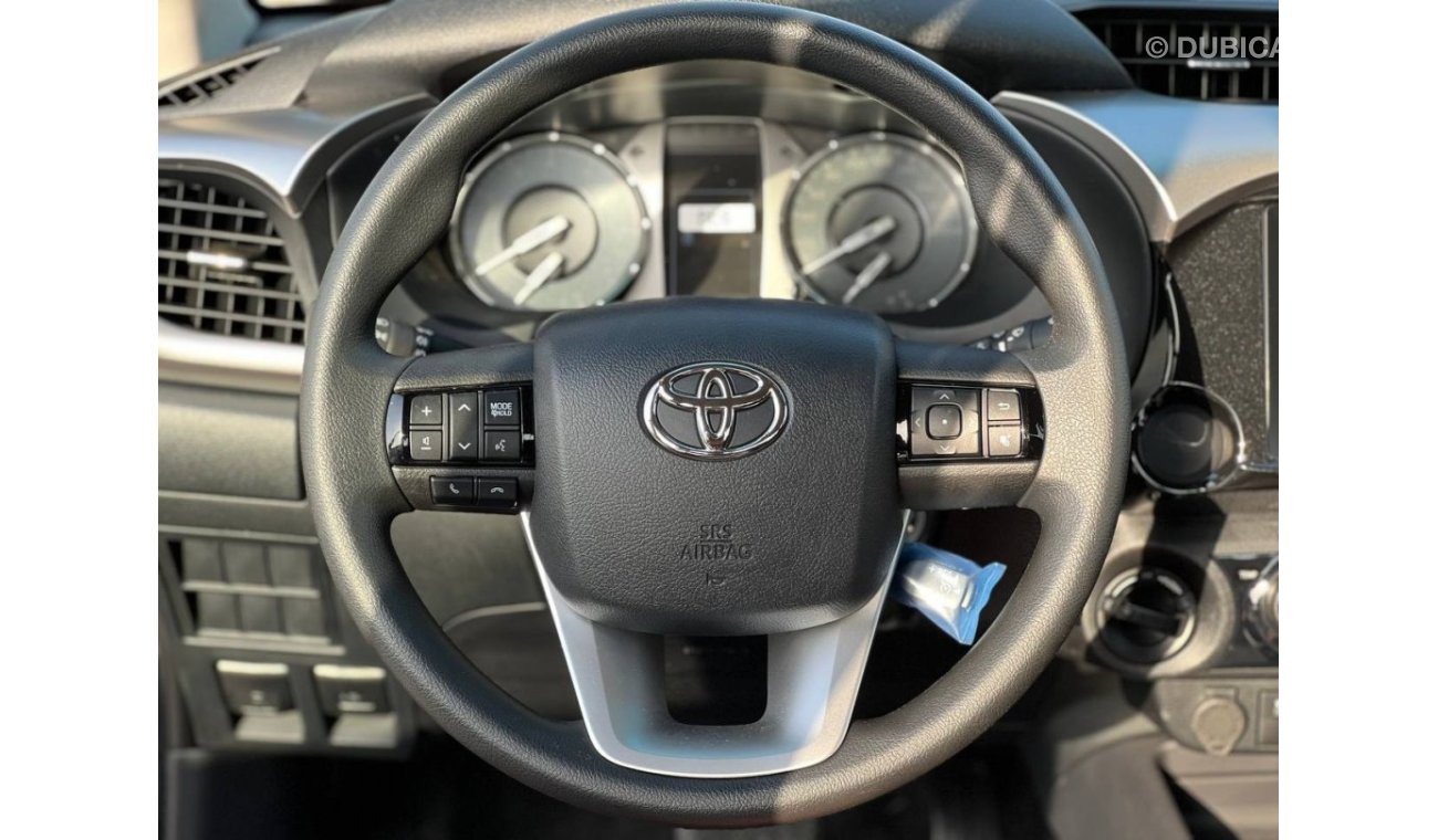 Toyota Hilux 2.7L PTR A/T // 2024 // MID HIGH OPTION WITH  SEATS VENTILATION , LED LIGHT , POWER WINDOWS // SPECI