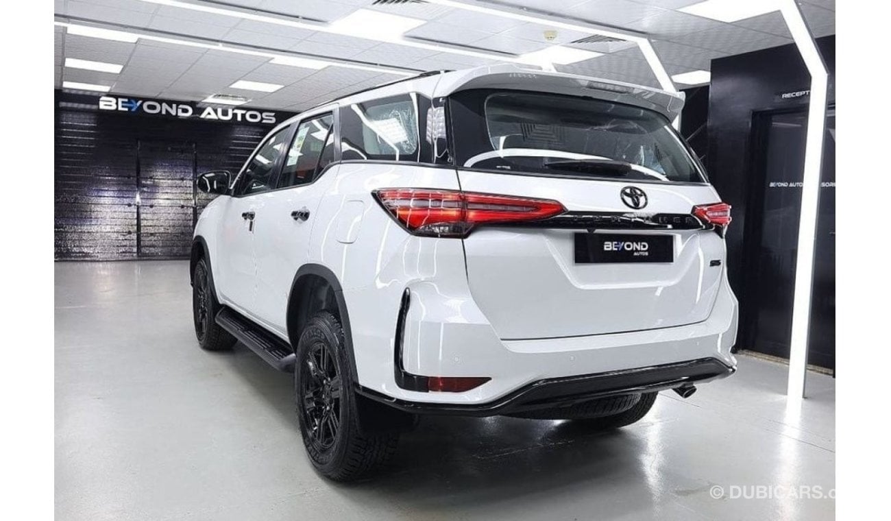 Toyota Fortuner 2024 LEGENDER 2.7L PETROL