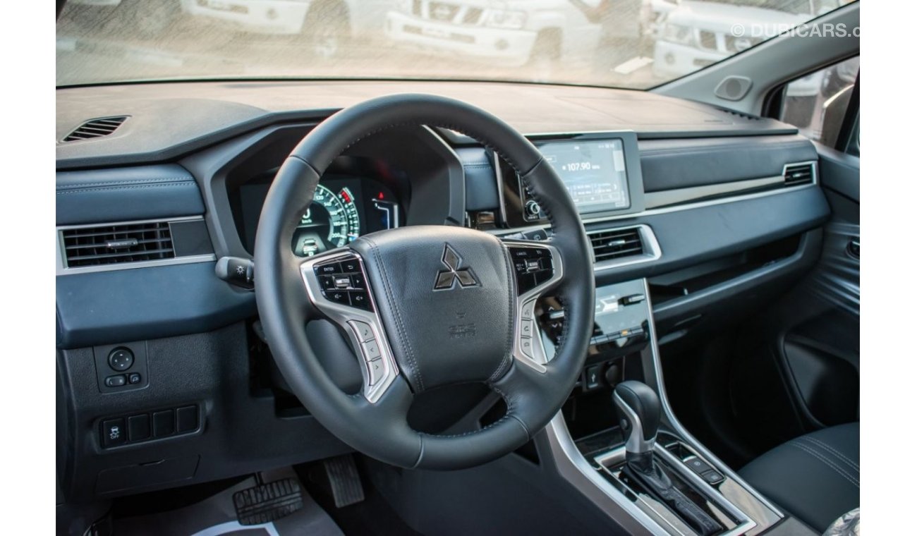 ميتسوبيشي إكسباندر MITSUBISHI XPANDER CROSS