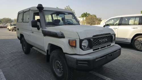 تويوتا لاند كروزر هارد توب LC78 HARDTOP V4 AUTOMATIC | 2024 | 03 YEARS WARRANTY