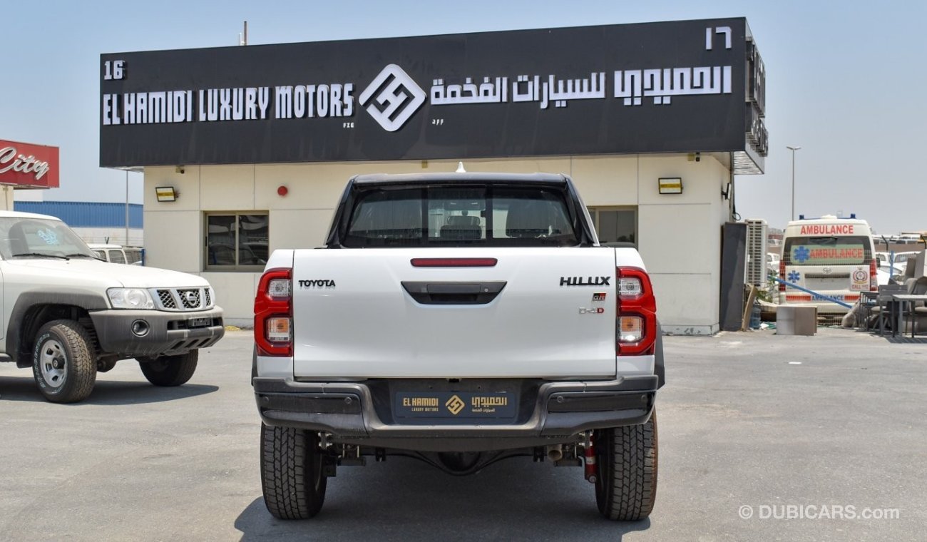 تويوتا هيلوكس GR 2.8L Diesel A/T