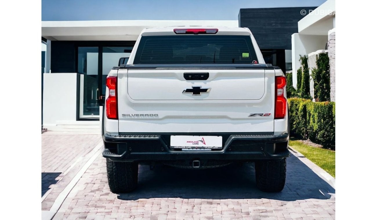 شيفروليه سيلفارادو AED 4,400 PM | ZR2 | CHEVROLET SILVERADO 6.2 V8 | GCC | 0% DP | AGENCY WARRANTY | FSH