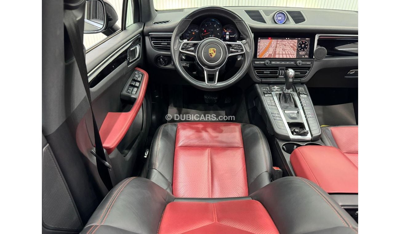 بورش ماكان Std 2.0L (252 HP) 2019 Porsche Macan, One Year Warranty, Service History, GCC