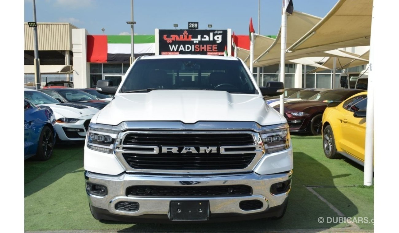 RAM 1500 Bighorn Crew Cab HIME/V8/5.7