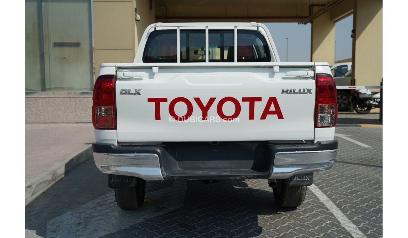 Toyota Hilux 2.4 DIESEL MODEL 2023 GCC FOR EXPORT ( POWER WINDOWS )