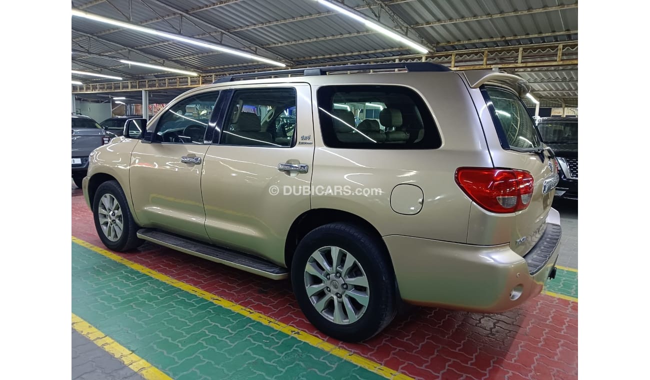 Toyota Sequoia Limited Top 5.7L