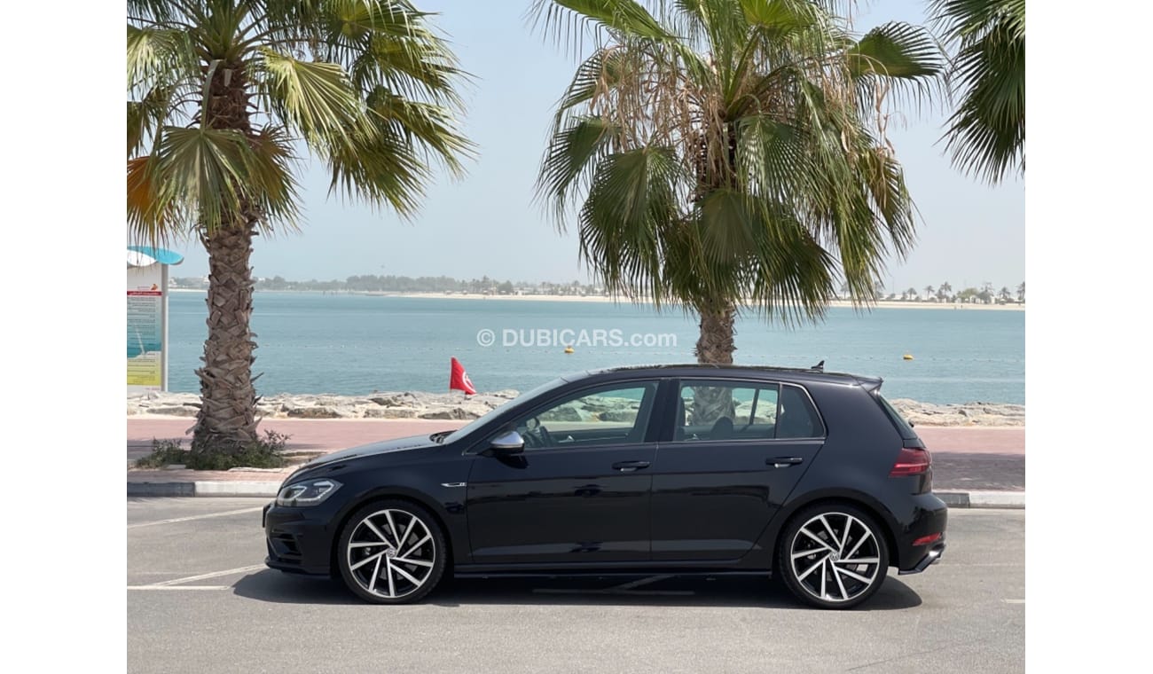 Volkswagen Golf GOLF R GCC