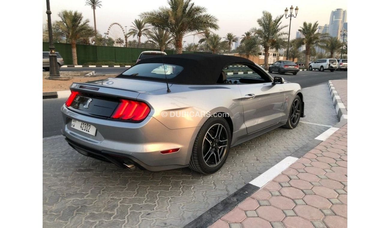 Ford Mustang MUSTANG