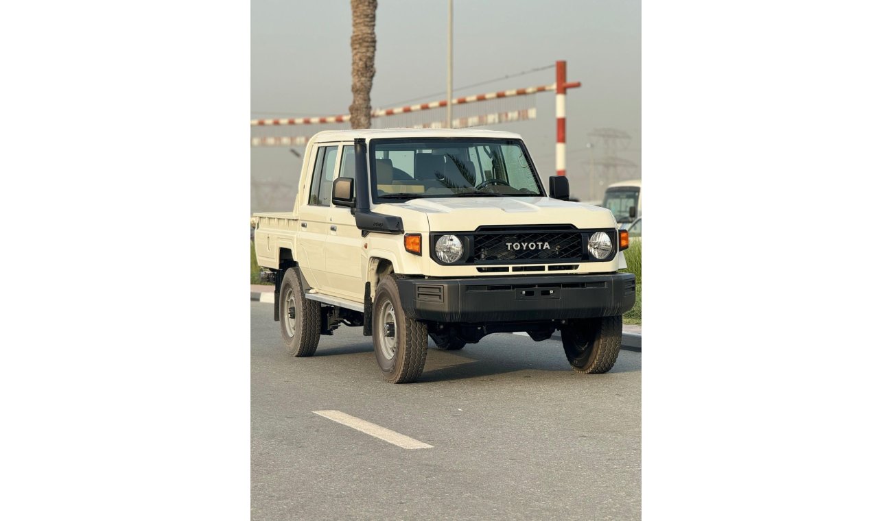 تويوتا لاند كروزر بيك آب TOYOTA LANDCRUISER 79 4.5L V8 DIESEL 4WD DC STD E MANUAL