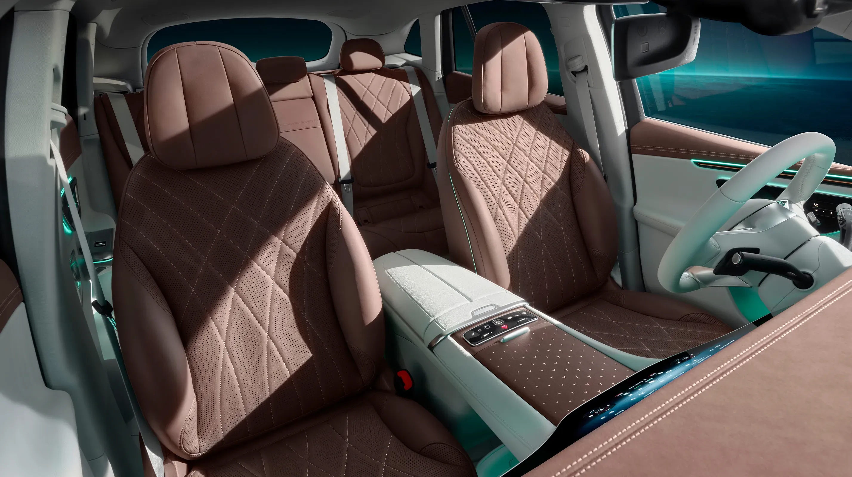 مرسيدس بنز EQE 500 SUV interior - Seats