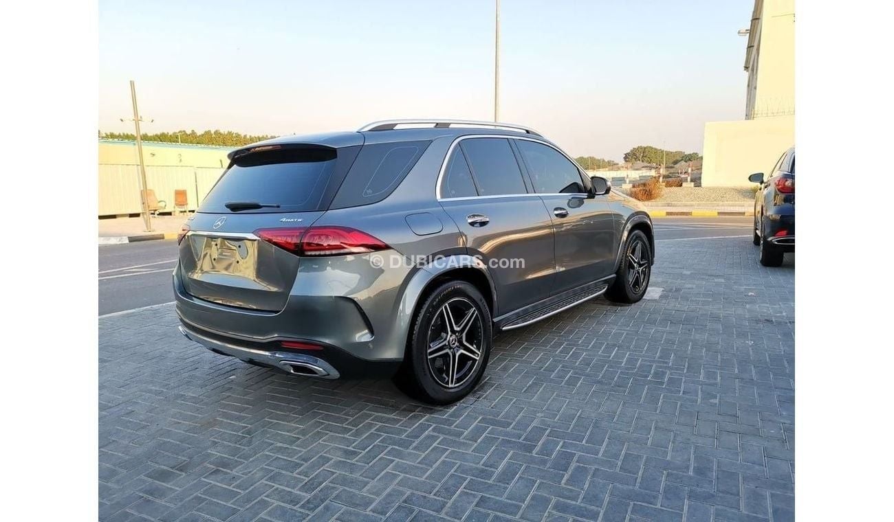 مرسيدس بنز GLE 450 Premium + 3.0L (367 HP) Mercedes-Benz GLE450 (4Matic)-2020 - Grey